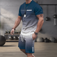 Férfi szett, amely egy színátmenetes pólóból és rövidnadrágból áll