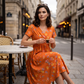 👗 Női V-nyakú, virágmintás ruha csavart derékkal