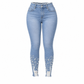 👖✨ Női világoskék, gyöngyös skinny farmer – testhezálló szabás, szaggatott szegély és divatos részletek